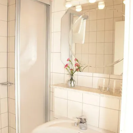 Affittacamere Schoenblick Garni 3*